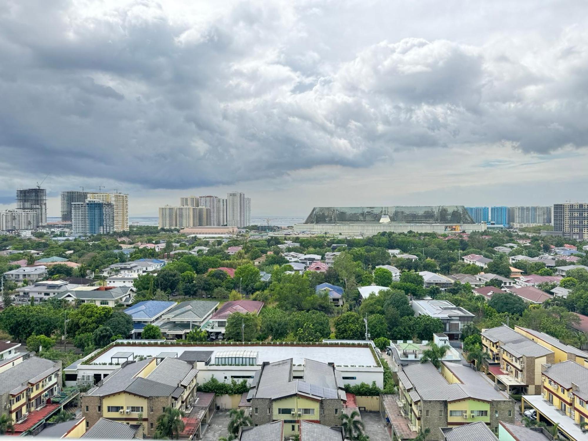 L Condotel Paranaque City エクステリア 写真